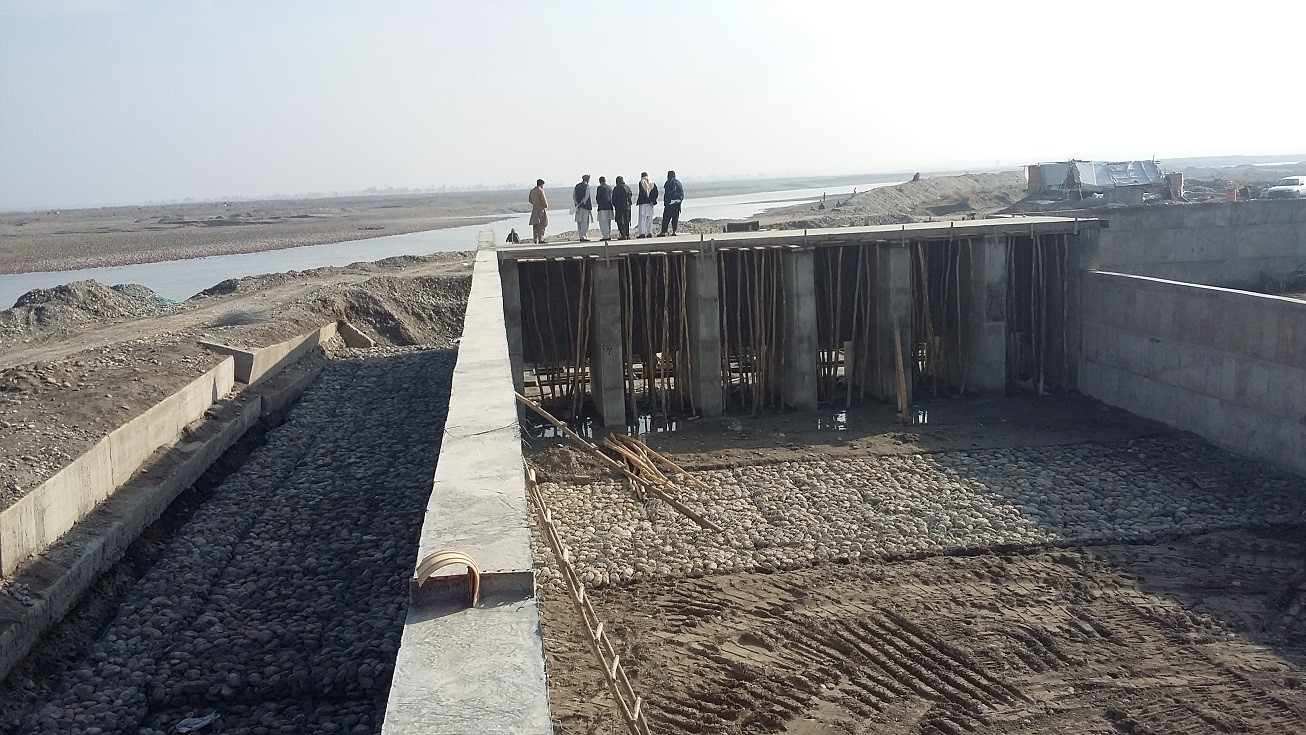 اصلاح و بازسازی کانال ترکمن